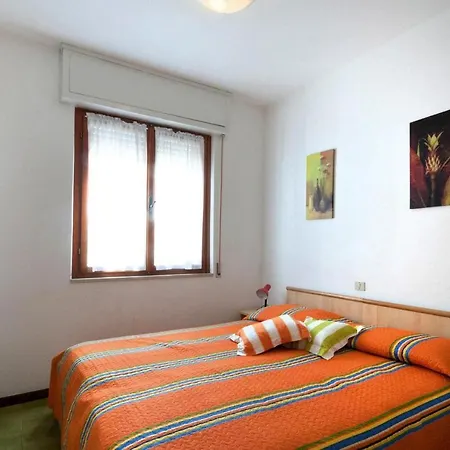 Condominio Diana, Lido Del Sole *