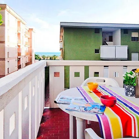 Condominio Diana, Lido Del Sole *